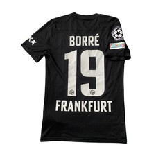 Eintracht Frankfurt Trikot