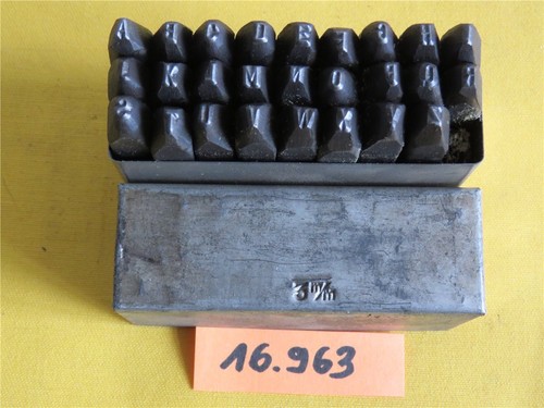 Ddr schlagbuchstaben a z - schlagbuchstaben, a-z
