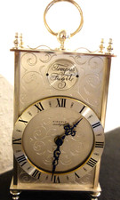 Massive Kienzle Quarzuhr antique, TEMPUS FUGIL Designerstück. 21,5 x 10 x 4,8 cm