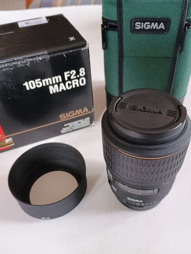 Sigma 105mm 8 macro - 105mm,