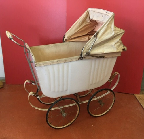 Alter puppenwagen von 1920 - alter,