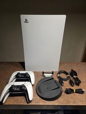 Sony PlayStation 5 mit Disklaufwerk, 2tb Speicher und 2 Controller