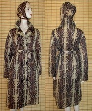 REGENMANTEL - REPTILIEN-MUSTER