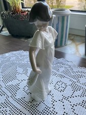 NAO by Lladro 1110, Porzellan