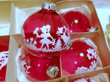 DDR Weihnachtsschmuck Christbaumschmuck aus Lauscha  Kugeln bemalt  Rotkäppchen