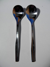 2 kleine unterschiedliche *