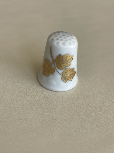 Vintage fingerhut aus - vintage,