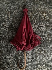 Regenschirm Rüschenschirm rot Tracht Oktoberfest Zangenberg