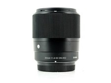 Sigma Objektiv 30 mm F1,4 DC