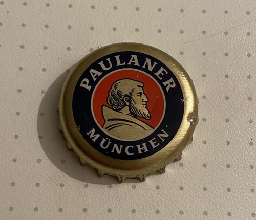 Kronkorken paulaner bier rot - ,