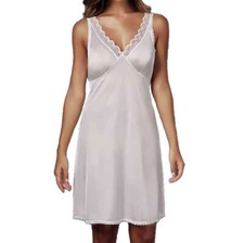 Unterkleid Frau Andra Breite
