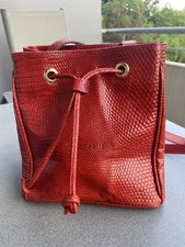 Coccinelle Damen Tasche Handtasche Beutel Leder Korallenrot Neu und unbenutzt