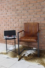 Eleganter Freischwinger-Stuhl