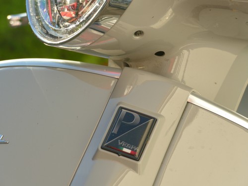 Vespa emblem kaskade aufkleber - vespa,