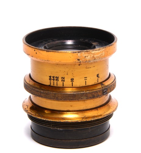 Vintage symmetrical brass - @,