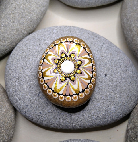 Mandala stein weiß creme - mandala, weiß,