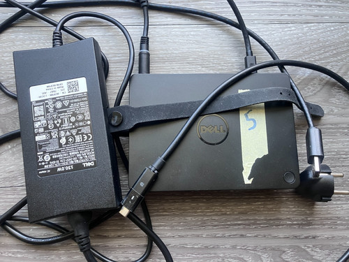 Dell dockingstation 15 - (5), wd