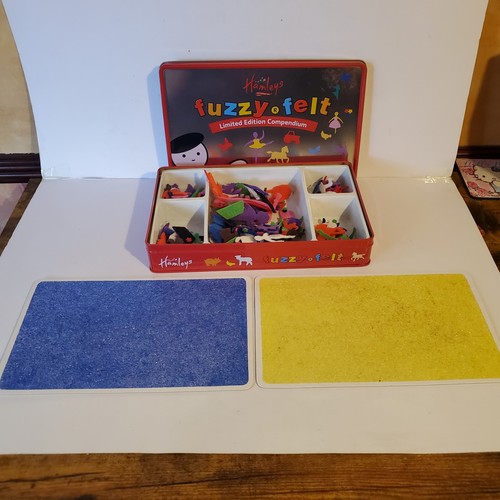 Hamleys london fuzzy felt - fuzzy,