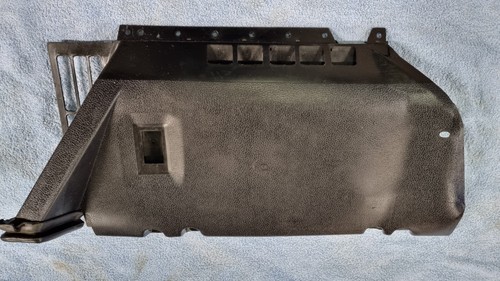 Mercedes 107 unterverkleidung - mercedes,
