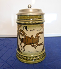 Sehr schöner GERZIT Bierkrug aus Keramik mit Zinndeckel - Sternzeichen Skorpion
