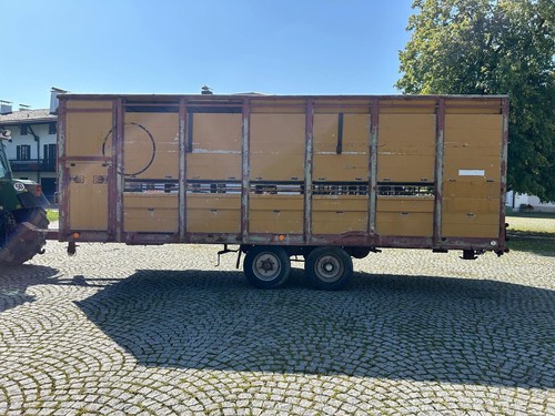 Viehwagen viehanhänger - viehwagen,