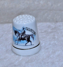 Fingerhut   -  Porzellan  -