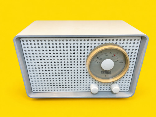 Röhrenradio braun - sk,