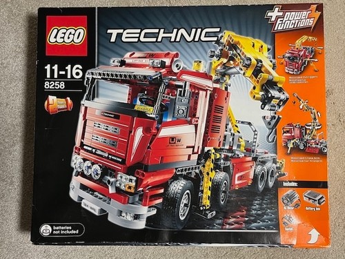 Lego technic 8258 truck - lego,