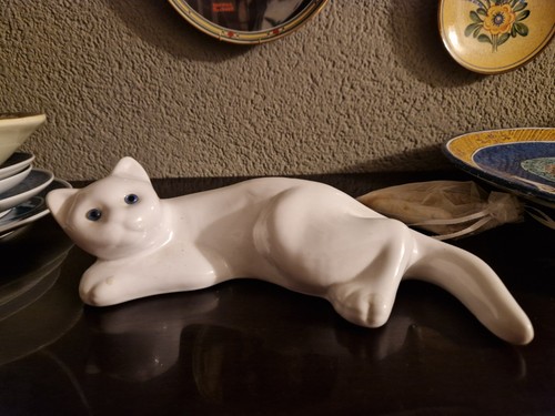 Vintage white porcelain - white,