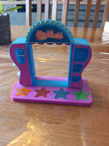 Polly pocket world - polly,