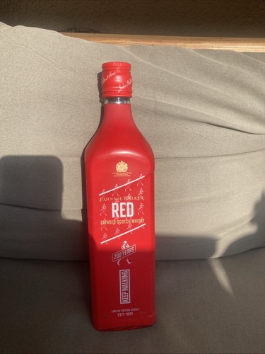 Johnnie walker red - johnnie,