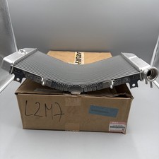 SUZUKI GSX-R 1000 K3 K4 KUEHLER RADIATOR 17710-40F20 ORIGINAL NEU SA0981