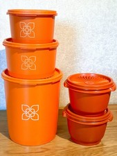 3 +2 Vintage 70’s Tupperware