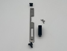 Schüco 209762 Haustürschliessplatte DIN R U-Stulp 235 x 24 x 5 mm Edelstahl