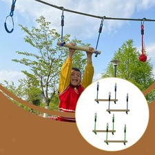 2x Robuste Spielgeräte für