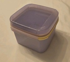 Tupperware Bellevue 2,6 L lila 