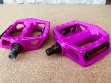 HOT PINK 9/16" ALLOY BICYCLE