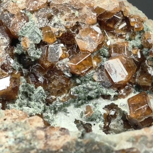 Grossular granat kristalle - granat,