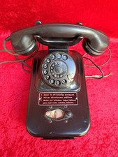 altes Telefon , Metall - Bakelit , Münzfernsprecher , Groschengrab