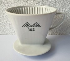 Netter, alter Melitta Porzellan Kaffeefilter Modell 102 - grüne Schrift - 3 Loch