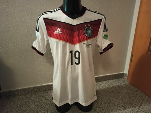 Götze spieler version - spieler-version, dfb