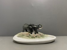 Fraureuth figürliche Schale