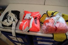 3 x  Rettungsfallschirm für