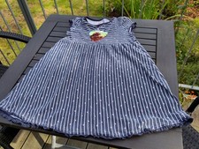 Hübsches Kleid  Größe 128 von Topolino