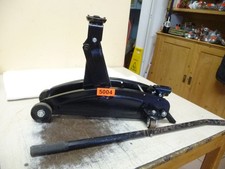 5004.      gebr. Wagenheber Bordwerkzeug bis 2 Tonnen