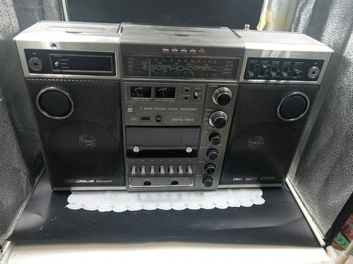 Ghettoblaster universum - ghettoblaster,