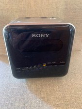 Sony DIGICUBE, silber, Radio AM/FM, Wecker