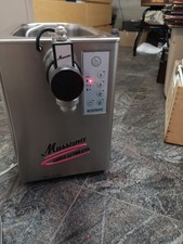 Mussana Boy Sahneautomat