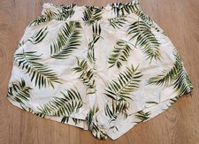 Shorts von H&M S / 36 weiß