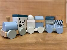 Eichhorn - Holzzug 16-tlg / Wooden Train 16 pieces